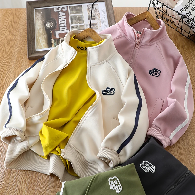 2025年早春款儿童立领保暖开衫中大童酷帅上衣男孩防风棒球服外套