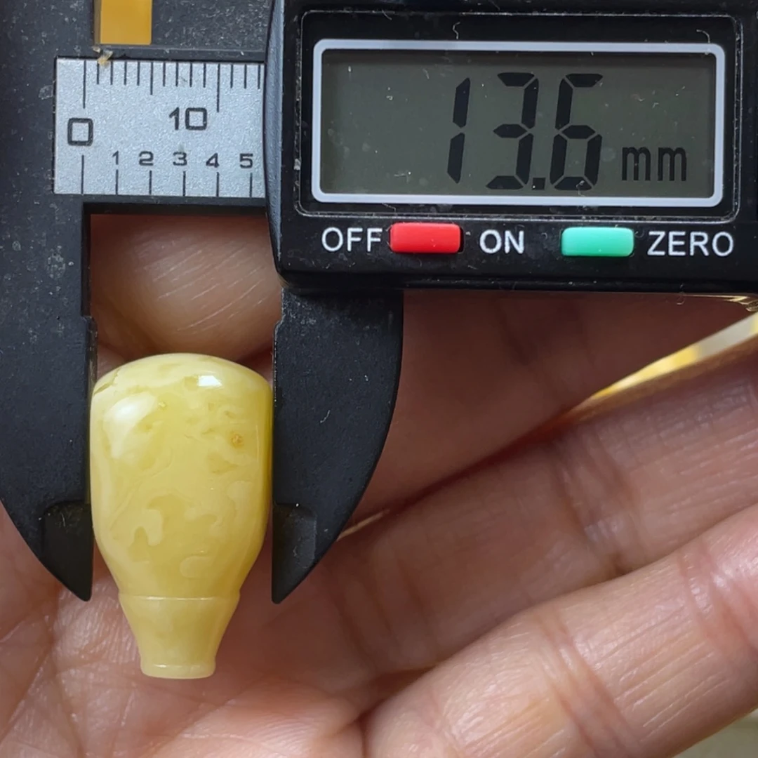 【闪购商品】裸石蜜蜡未镶嵌27杂