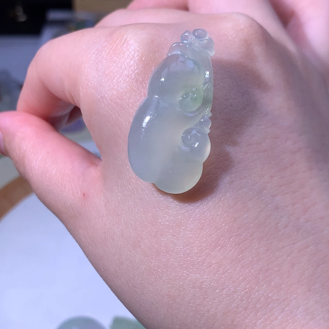 未镶嵌定制翡翠如意