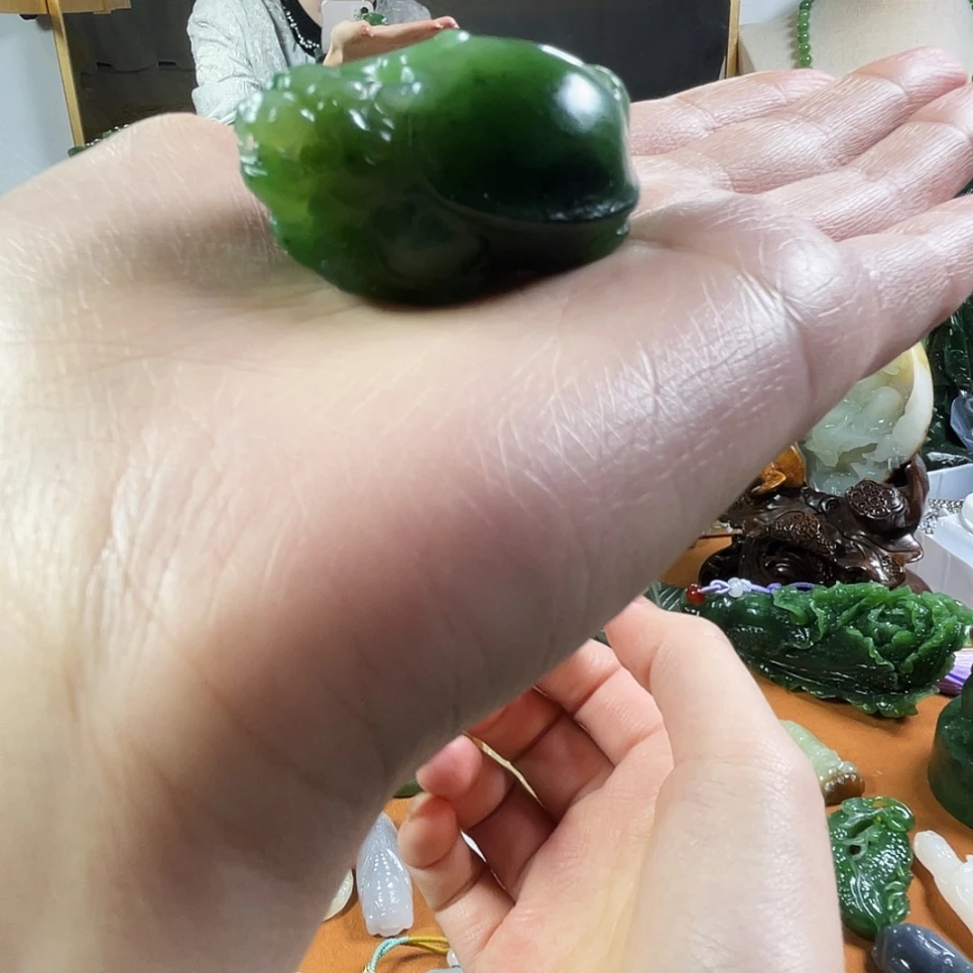 和田玉（碧玉）未镶嵌挂件
