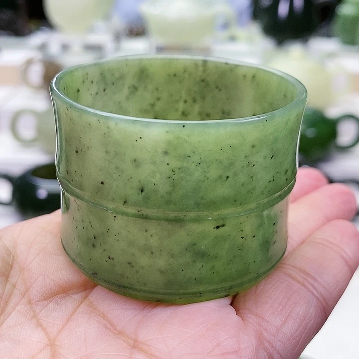 未镶嵌和田玉挂件茶杯70m l