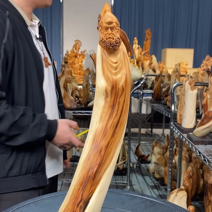 柏木（崖柏）随型摆件