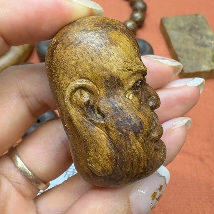 大叶紫檀（黑酸枝木类）