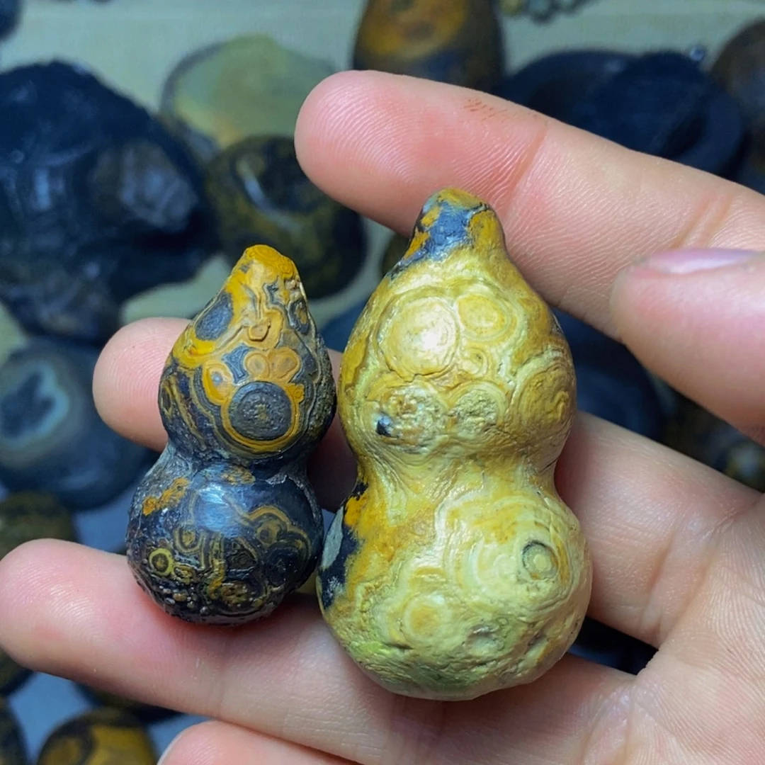 玩***头大叶紫檀（黑酸枝木类）