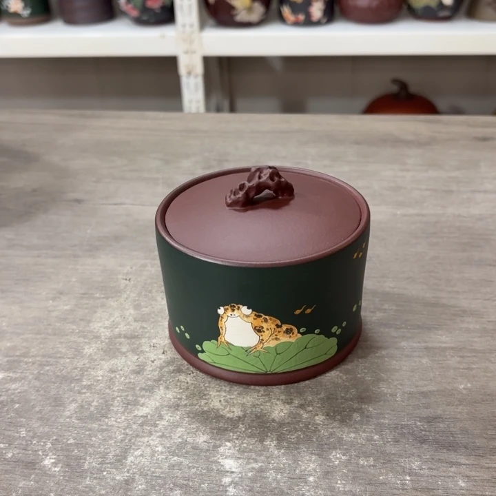 茶叶罐紫砂三四两左右