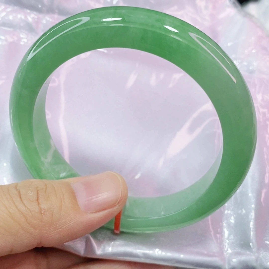 未镶嵌手镯翡翠56圈口高质量