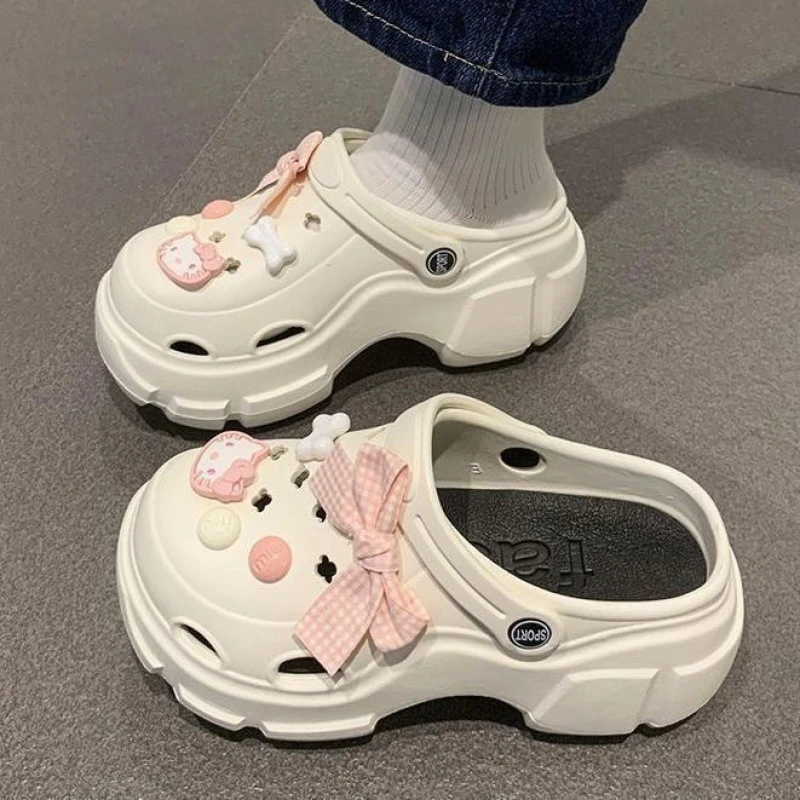 .洞洞鞋女夏季外穿新款超厚底时尚网红增高防滑防臭凉拖