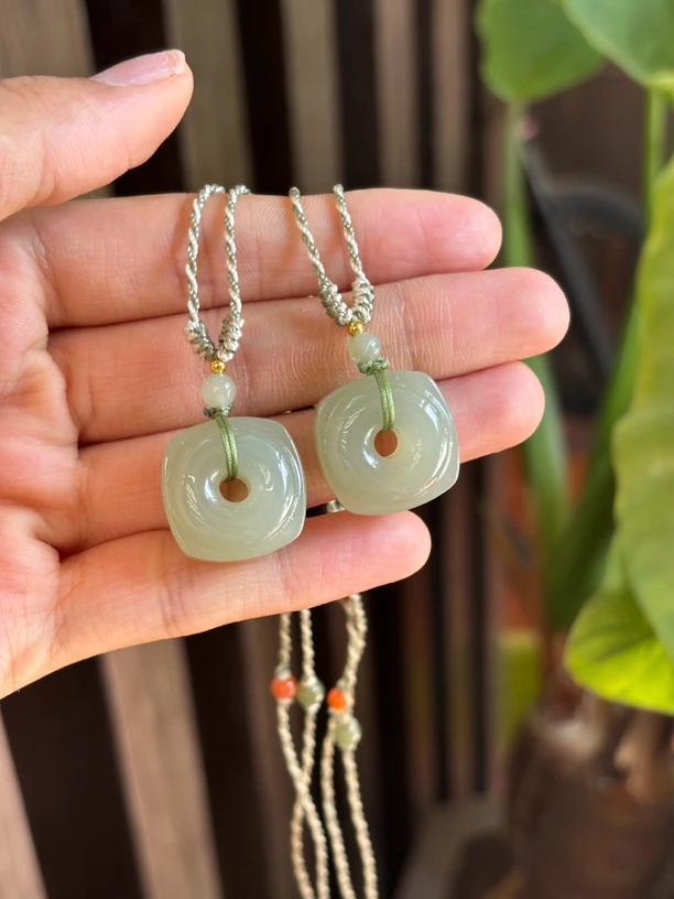 052865WM和田玉青海料晴水吊坠约19.5×11.2多样性发其一