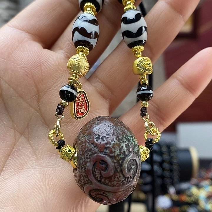 玛瑙/玉髓合金颈饰