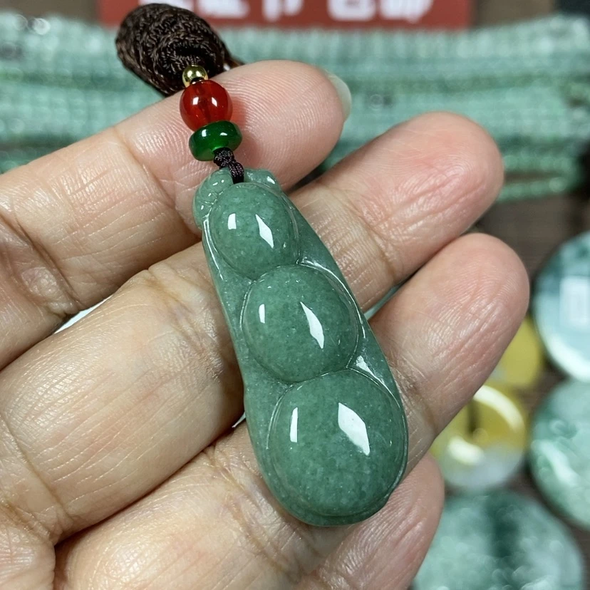 【闪购商品】翡翠颈饰未镶嵌玉吊坠翡翠玉福豆