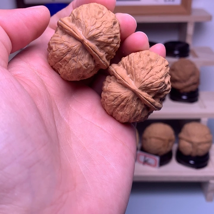 文玩核桃把件62小青蛙37尺