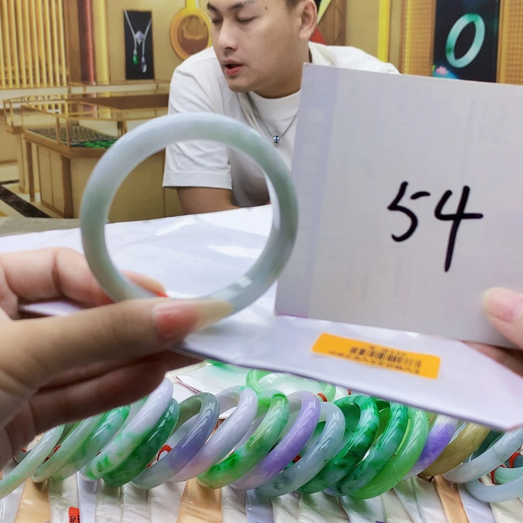 翡翠未镶嵌手镯bhb