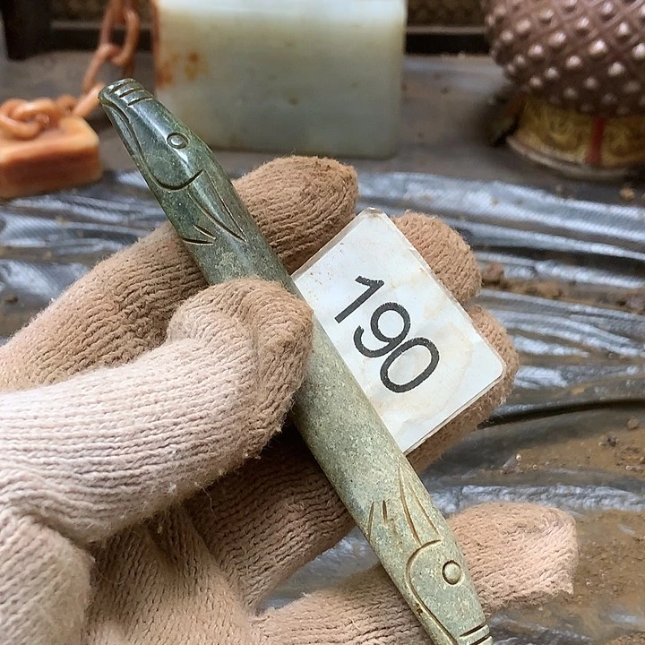 未镶嵌和田玉挂件