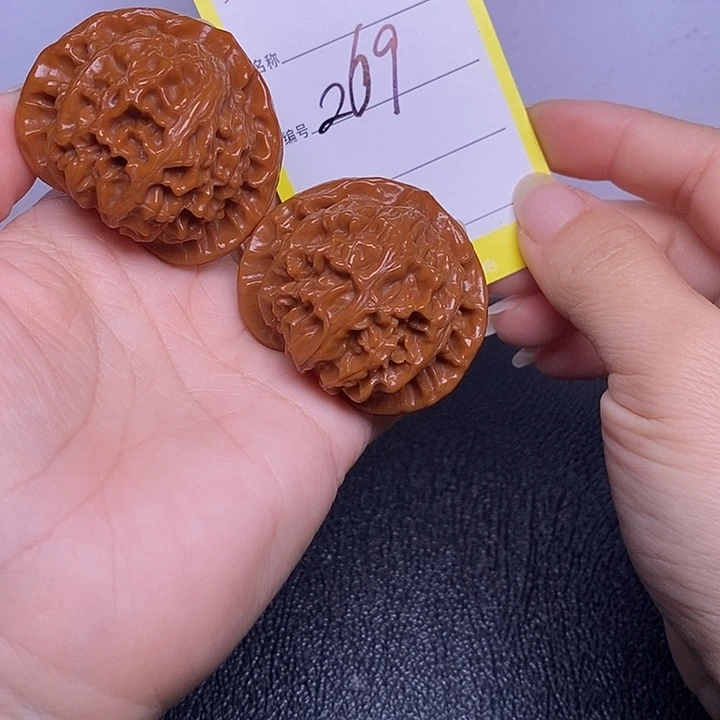 把件文玩核桃269.43宫灯