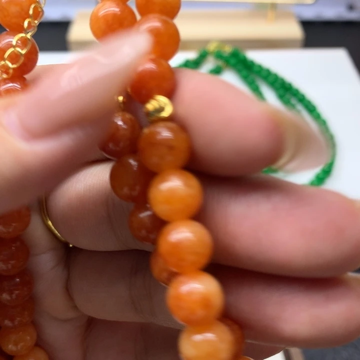 翡翠未镶嵌颈饰吊坠