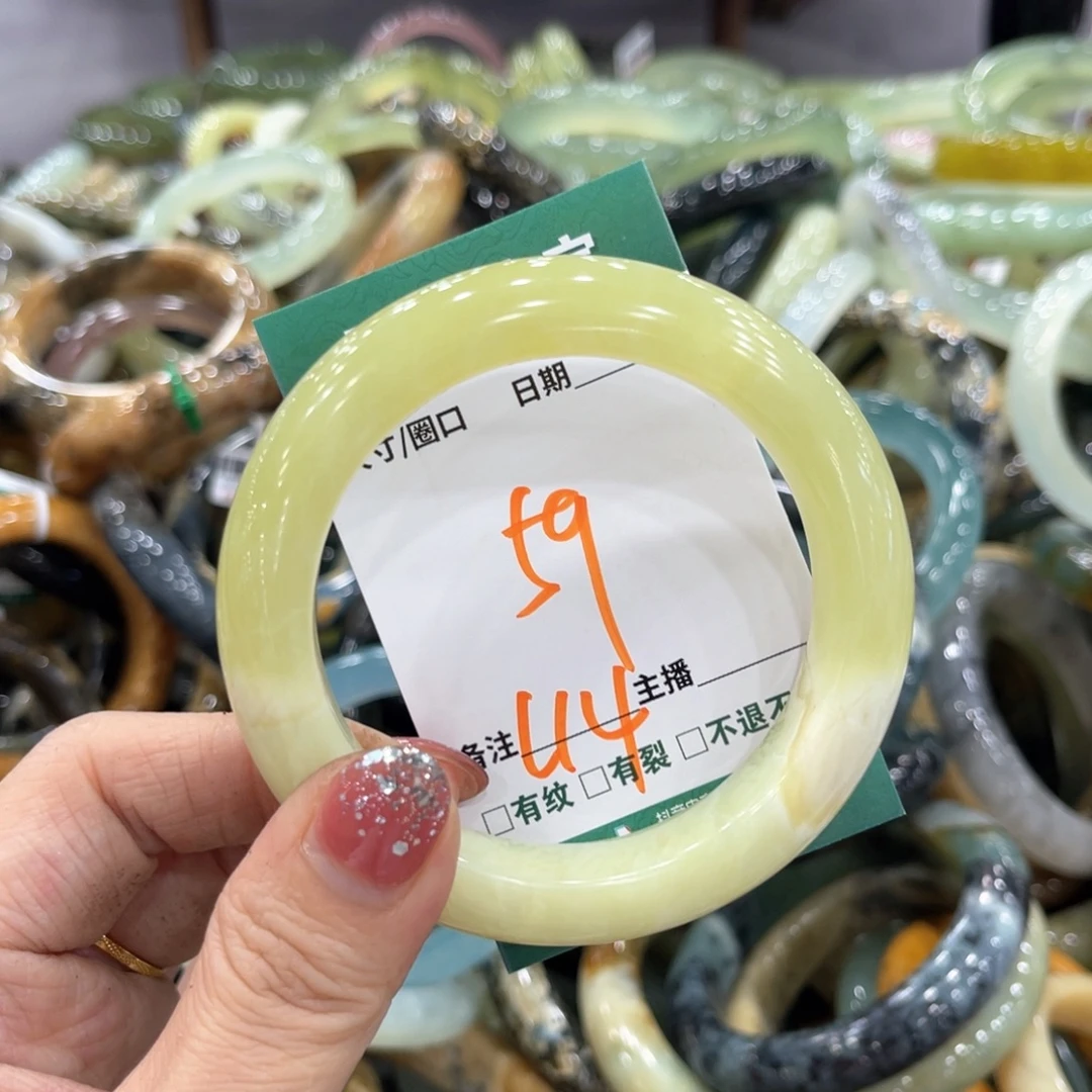 未镶嵌蛇纹石玉手镯手镯