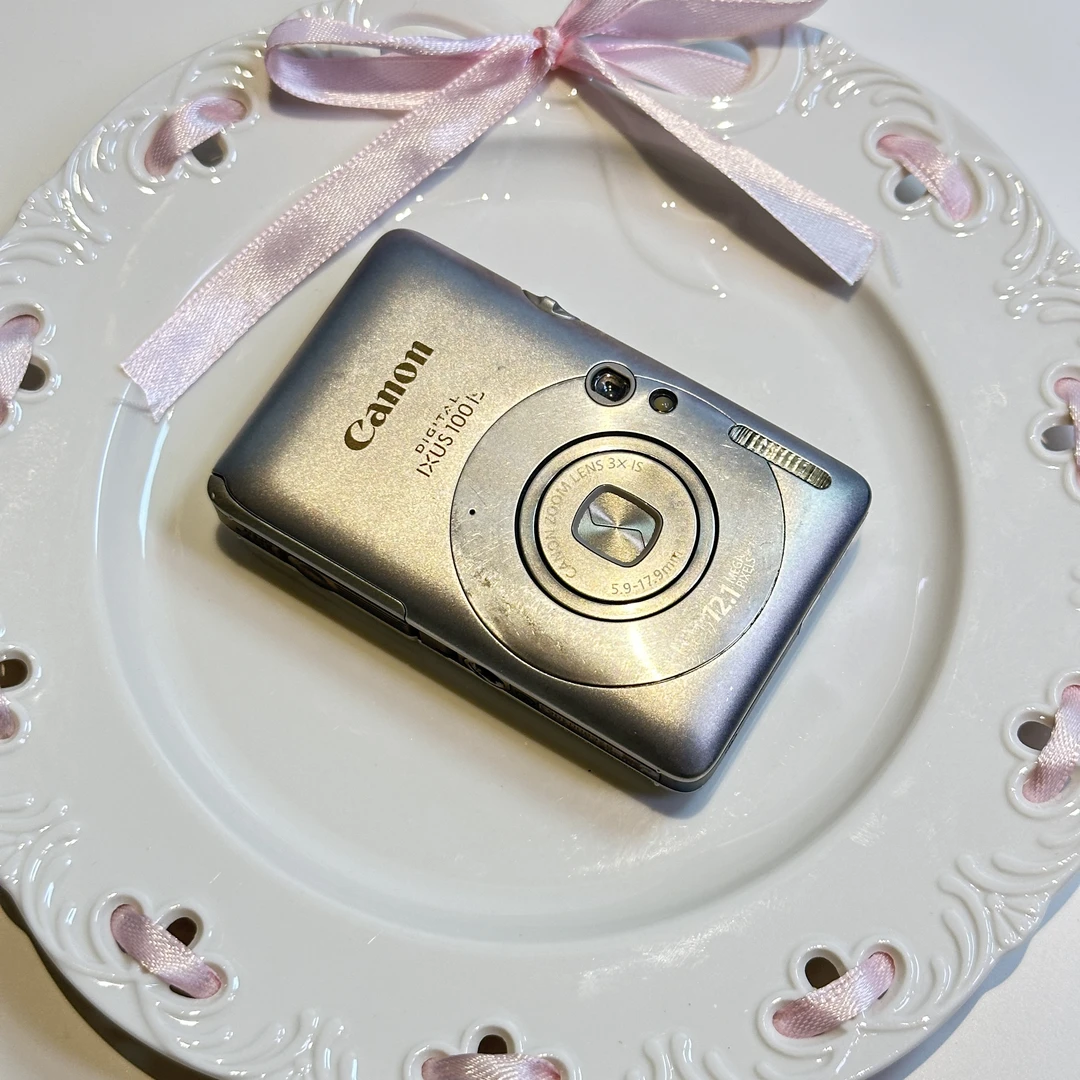 9新 Canon/佳能 ixus100is网红款800w像素3倍变焦学生相机复古ccd