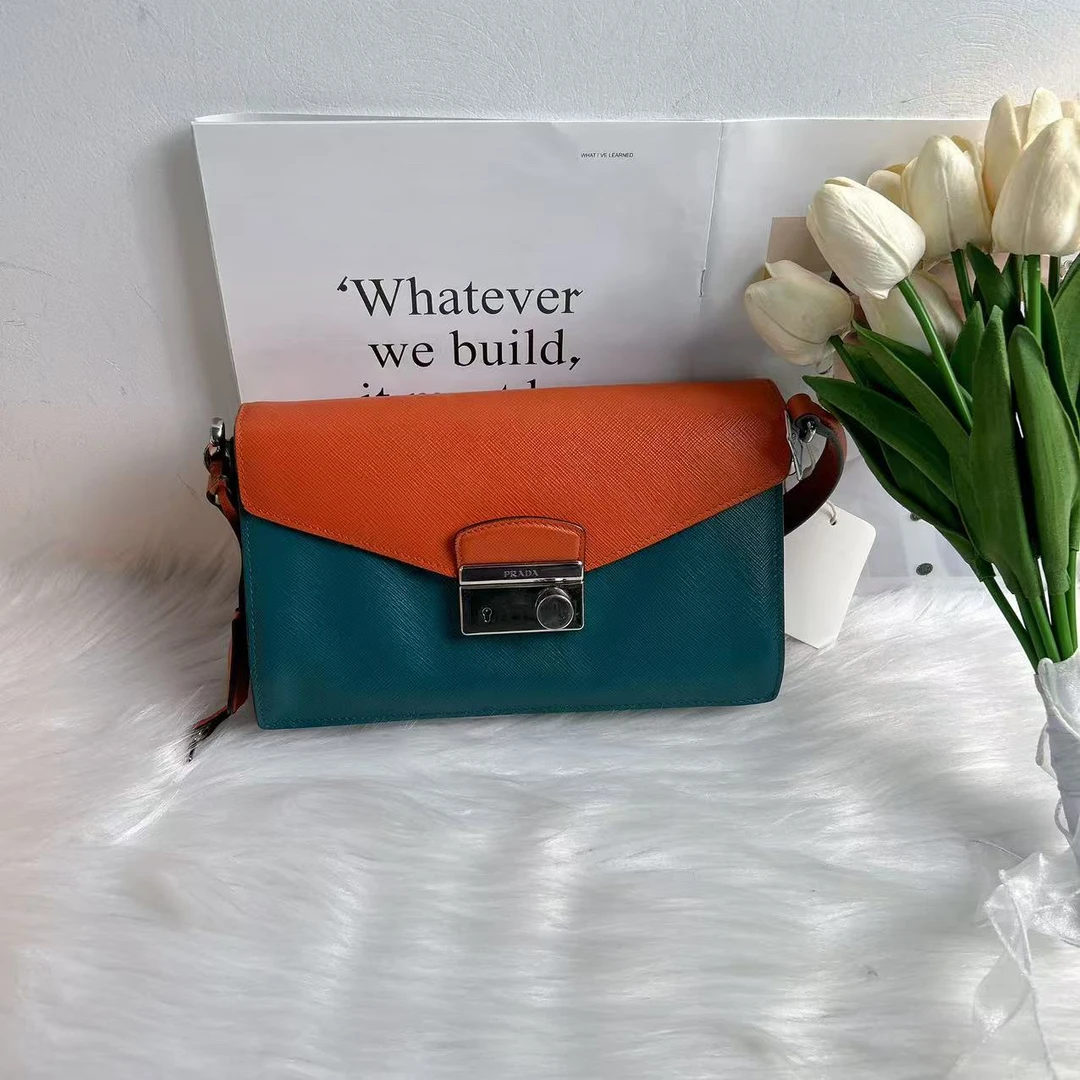 95新 Prada/普拉达 prada 百搭款b1125拼色银锁单肩包