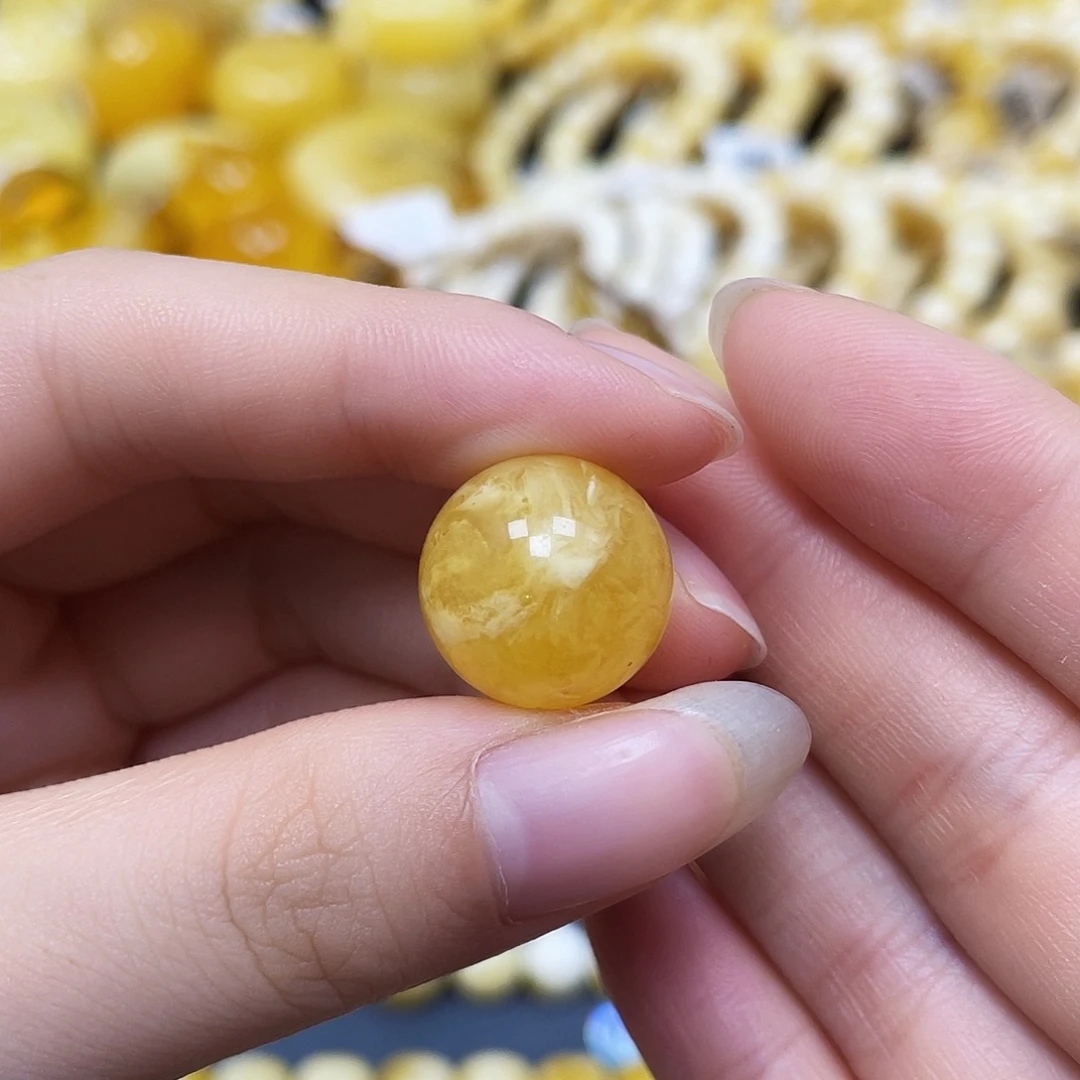 裸石蜜蜡未镶嵌圆珠15.7mm瑕