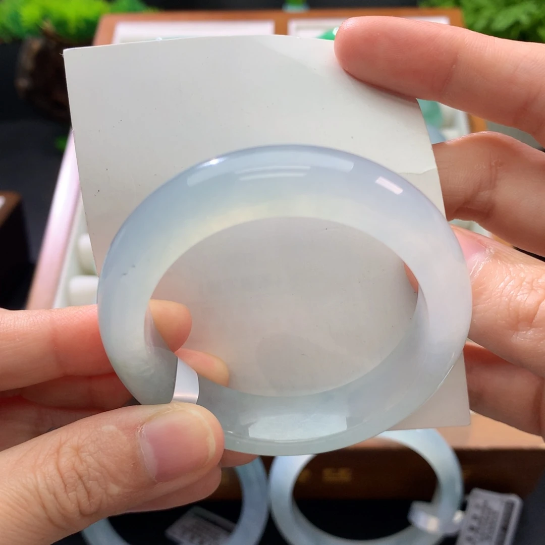 翡翠未镶嵌手镯闪购 19