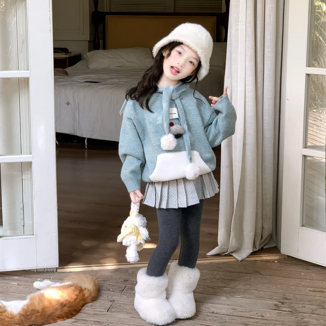 2025冬季新款 女童洋气毛球带帽毛衣+圆点屁帘加绒打底裙裤两件套