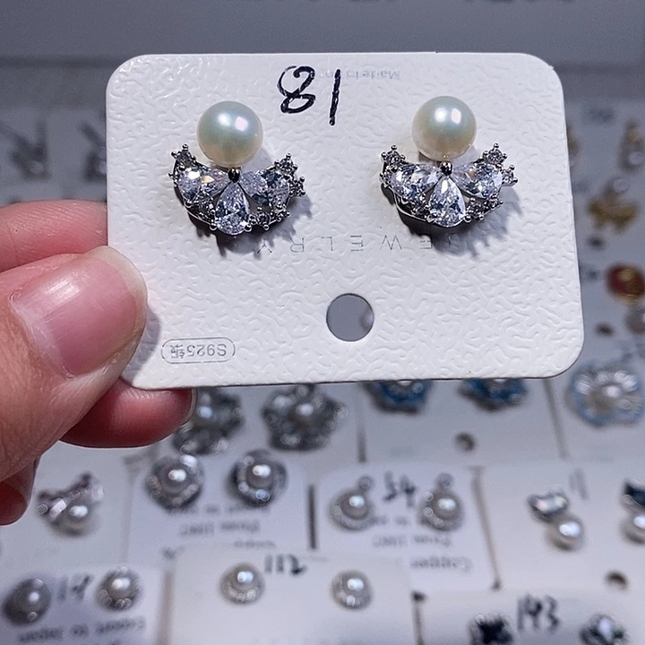 淡水珍珠未镶嵌耳饰