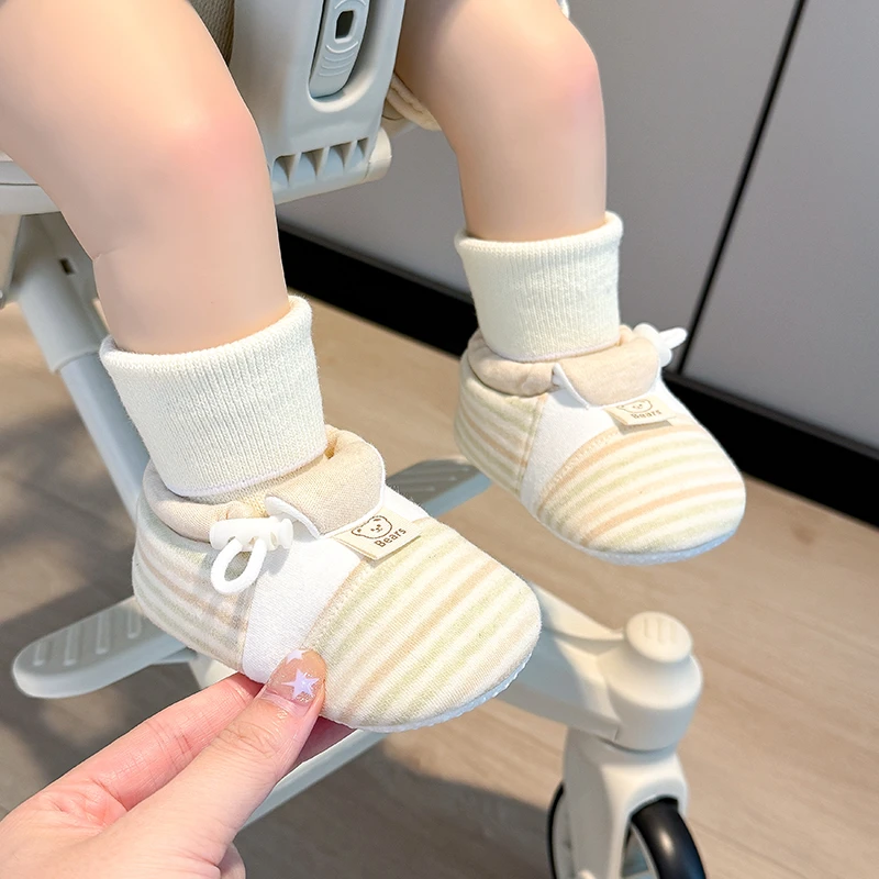 春秋0-1岁婴儿鞋6-12个月小月龄好穿不掉婴童鞋新生儿软底鞋袜