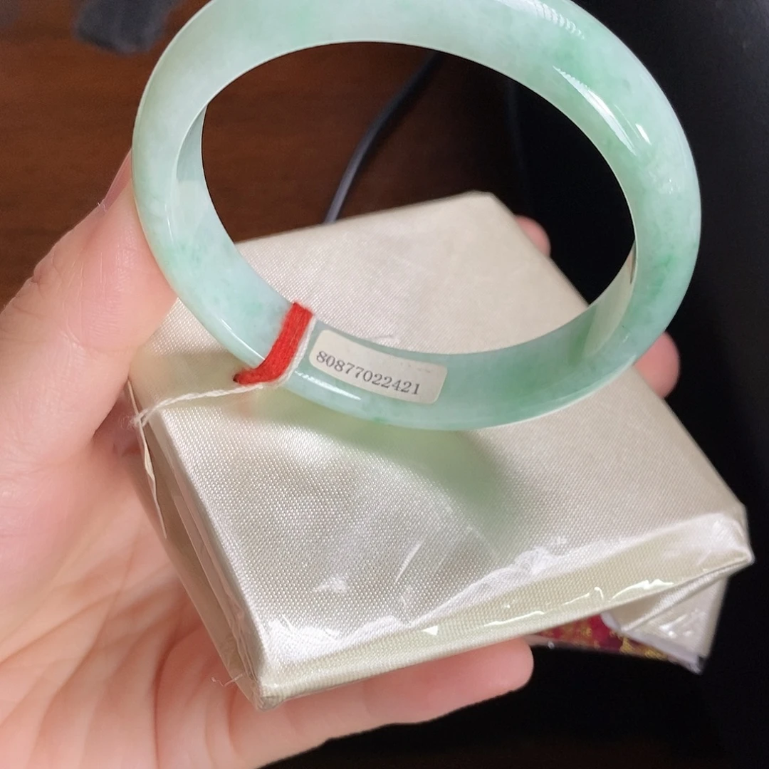 未镶嵌手镯翡翠58圈