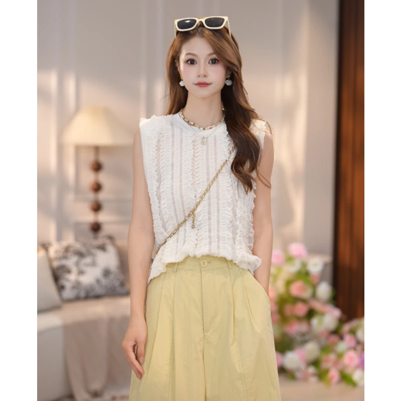 马克华菲女装2025夏季法式圆领蕾丝无袖立体重工小衫款式显瘦S