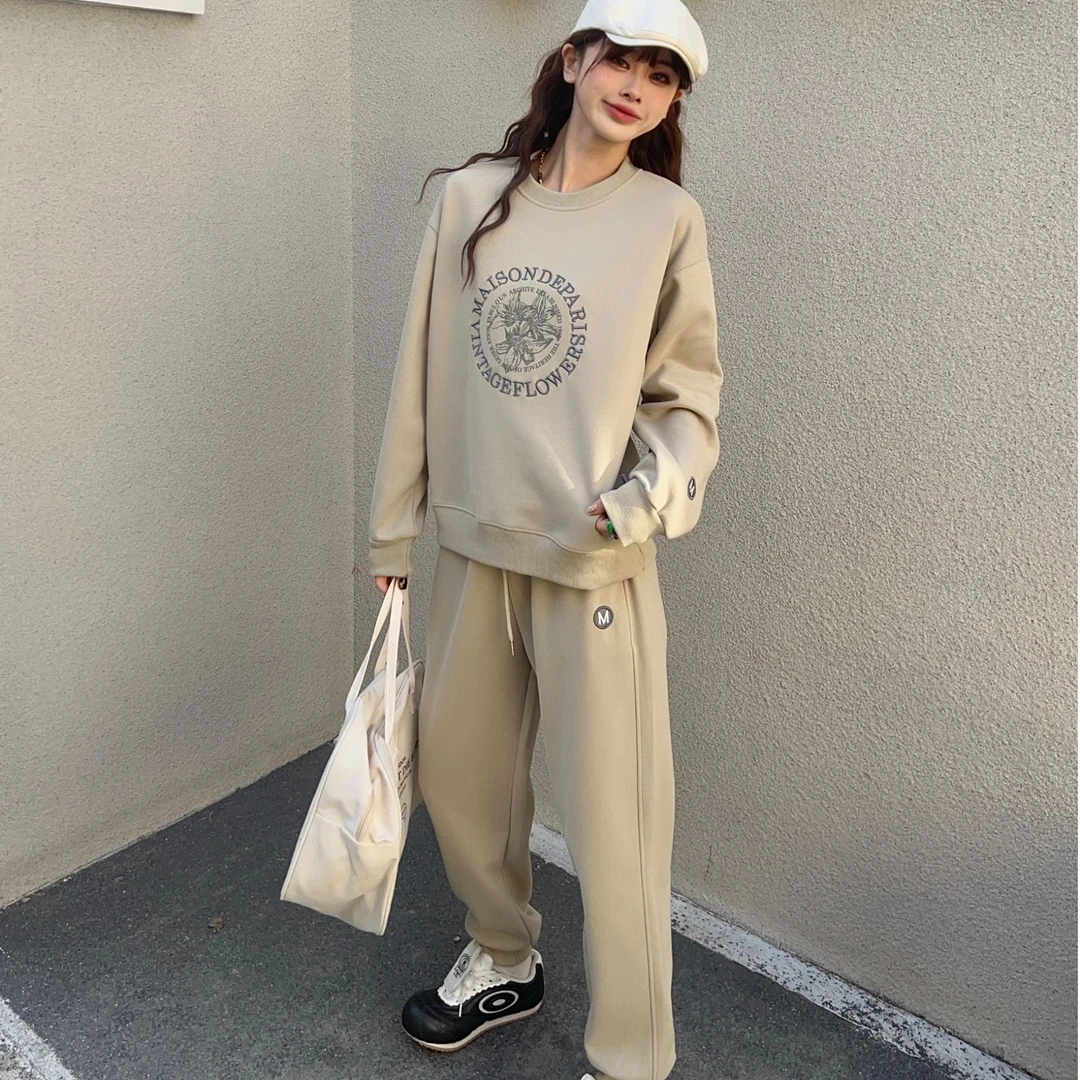 T092秋季新款韩版休闲时尚印花立体绣字母女士圆领运动套装25-31