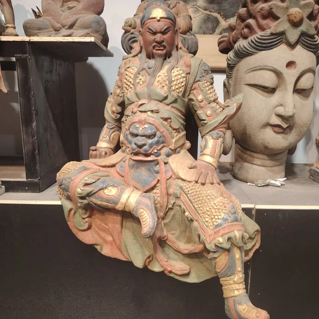 木雕彩绘关二爷高80厘米基础建材石材木方