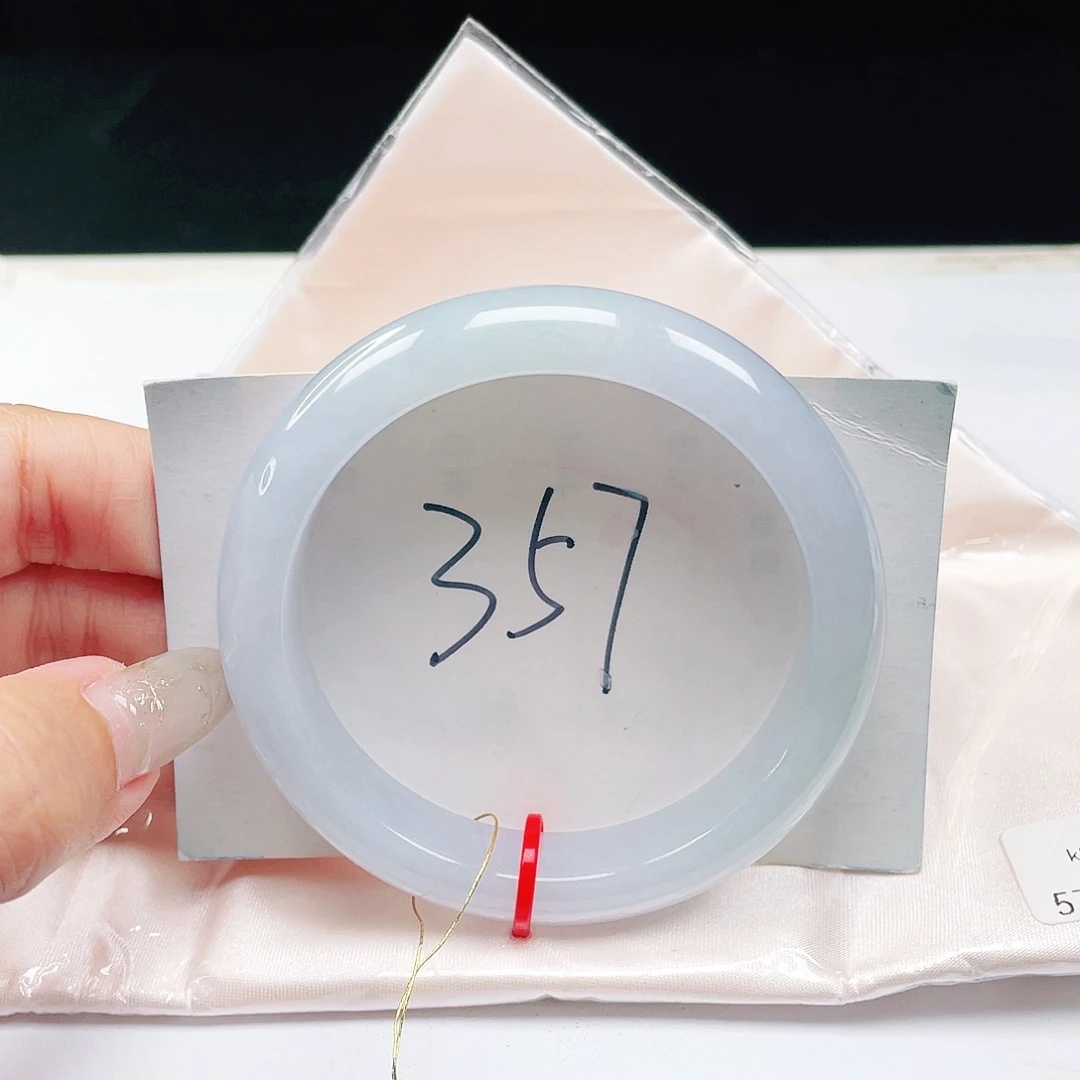 翡翠未镶嵌手镯缅甸翡翠57+