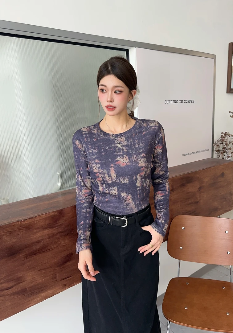 【现货+运费险】紫色森林-秋冬德绒女士阳离子发热保暖打底衫时尚