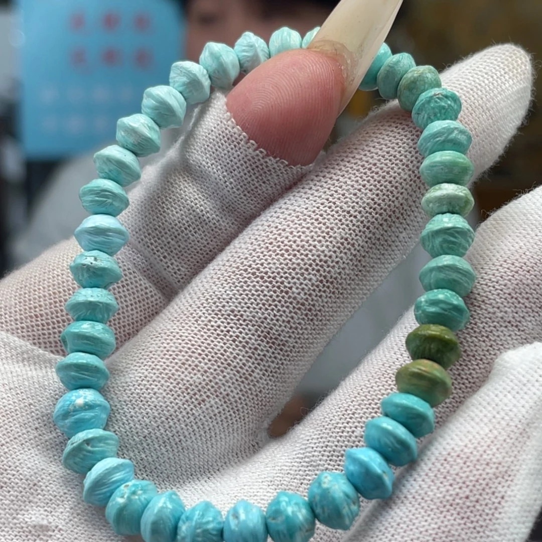 绿松石未镶嵌挂件