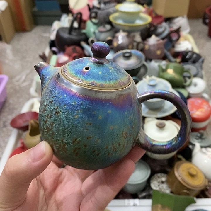 陶瓷艺术品及陶瓷壶壶