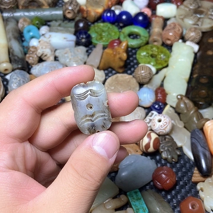 马***坤和田玉未镶嵌颈饰109