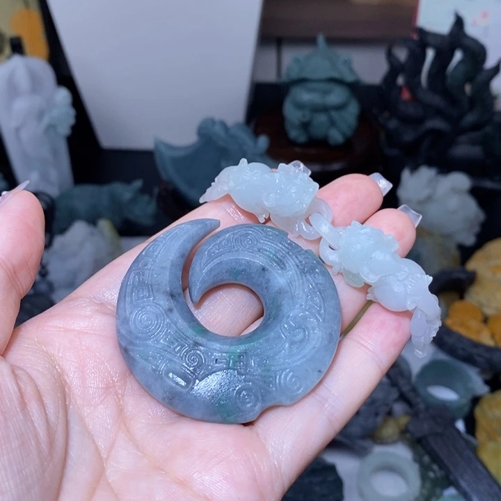 定制翡翠未镶嵌壹***?翡翠