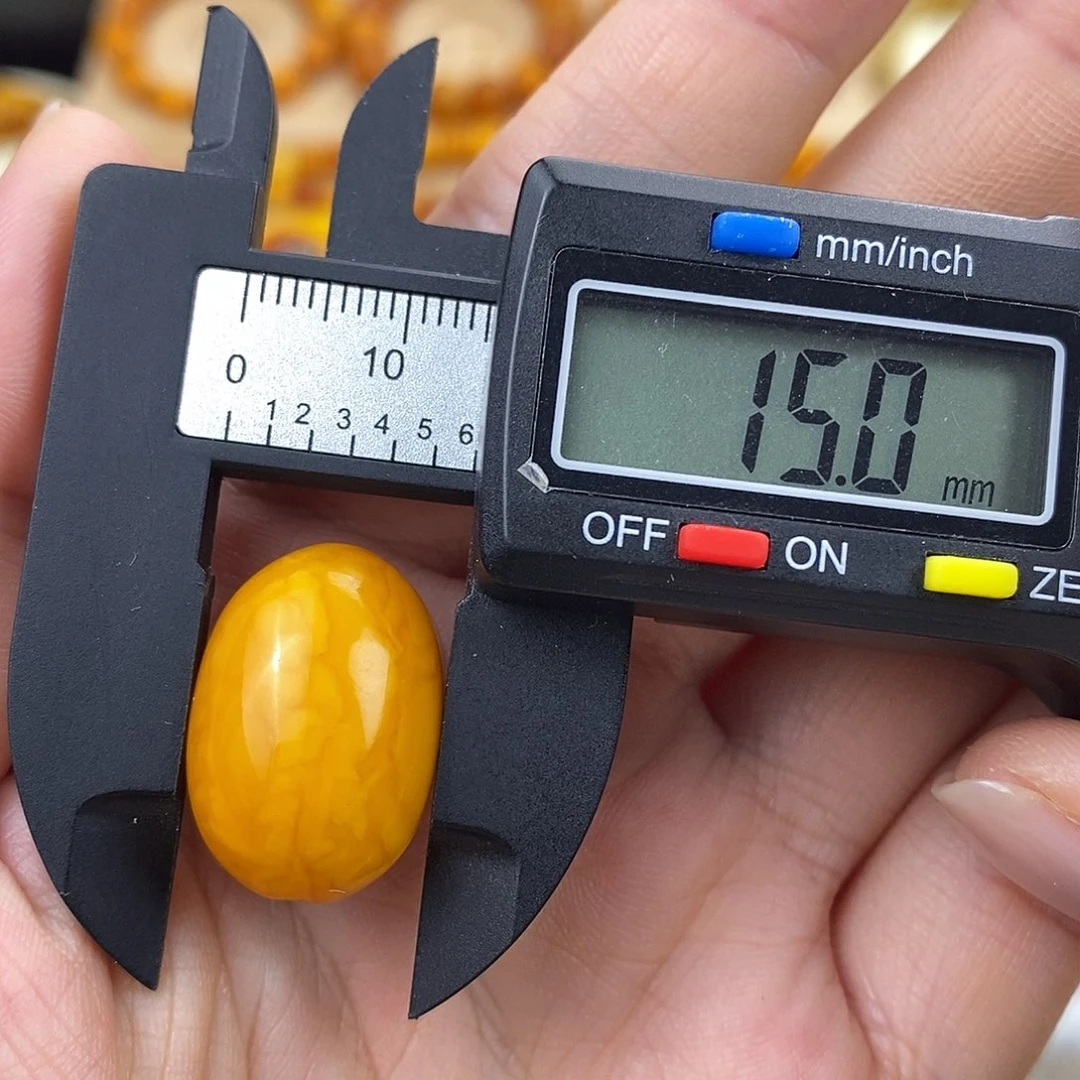 裸石琥珀未镶嵌蜜蜡