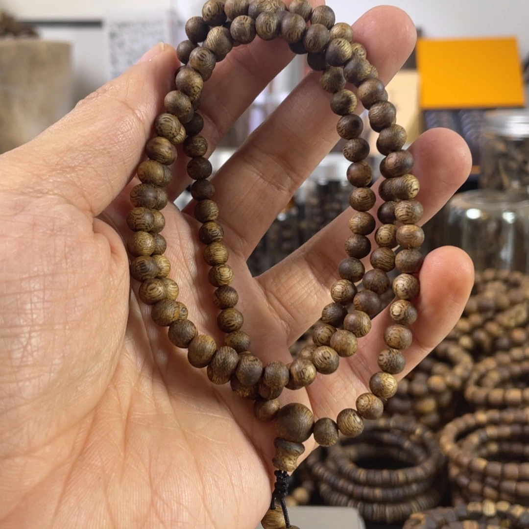 6mm圆珠10g+沉香手串