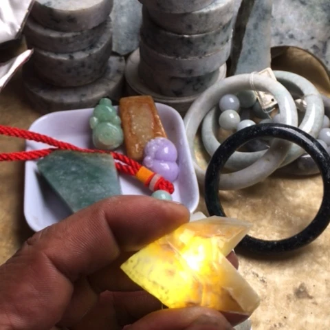 翡翠散珠天然翡翠