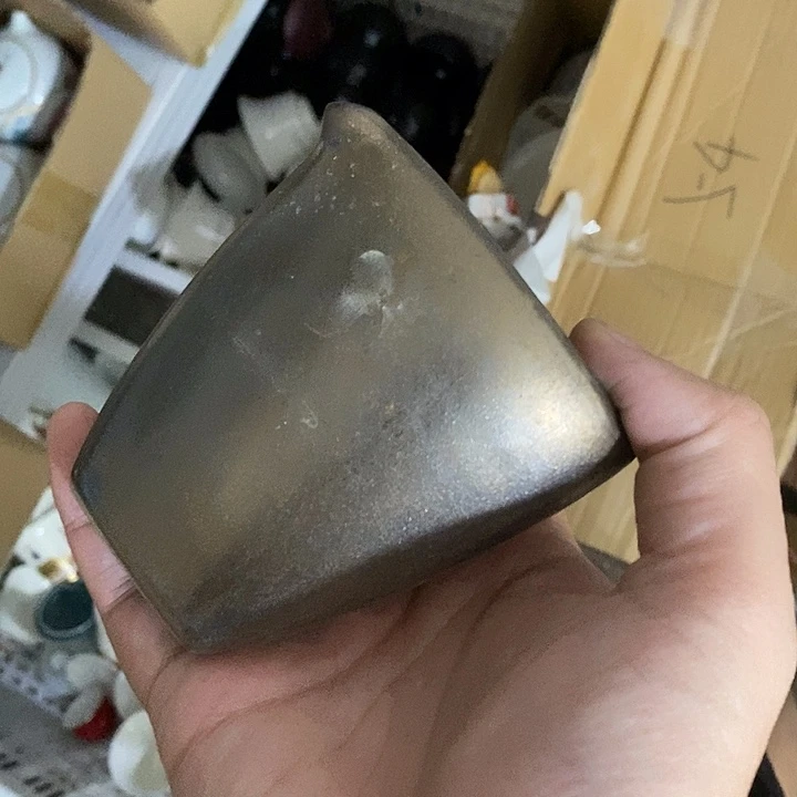 陶瓷艺术品及陶瓷壶