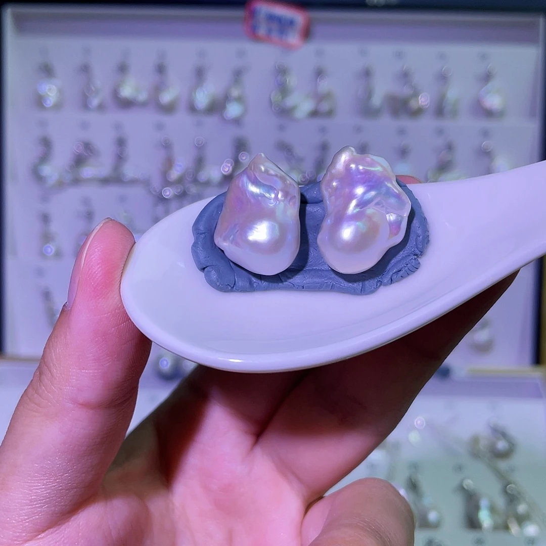 美***芽淡水珍珠合金天然淡水珍珠吊坠