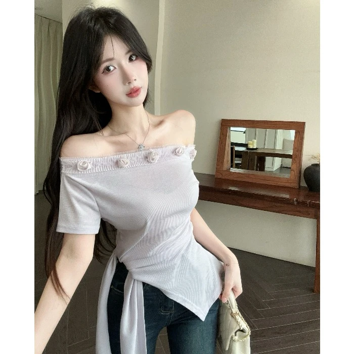 不规则开叉绑带花朵短袖t恤女夏纯欲辣妹一字肩露肩上衣独特漂亮