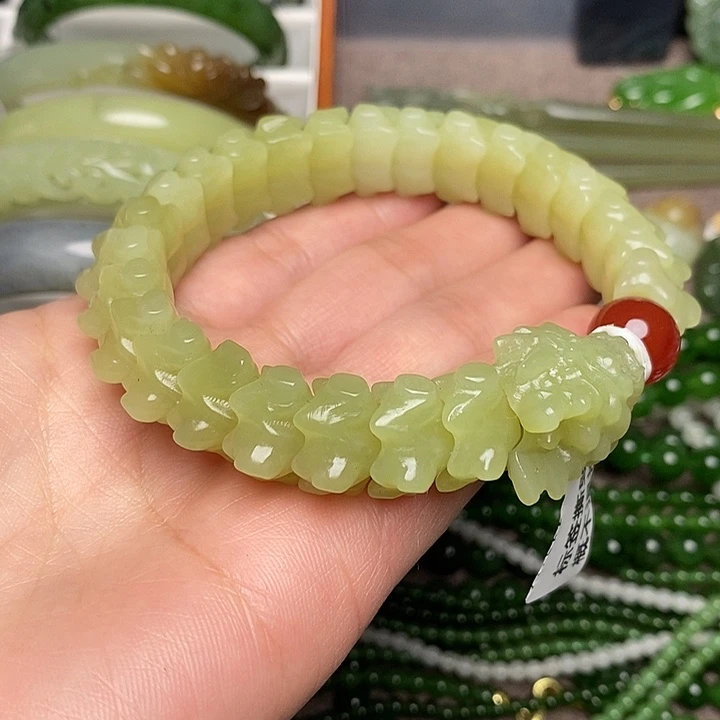 和田玉未镶嵌手链