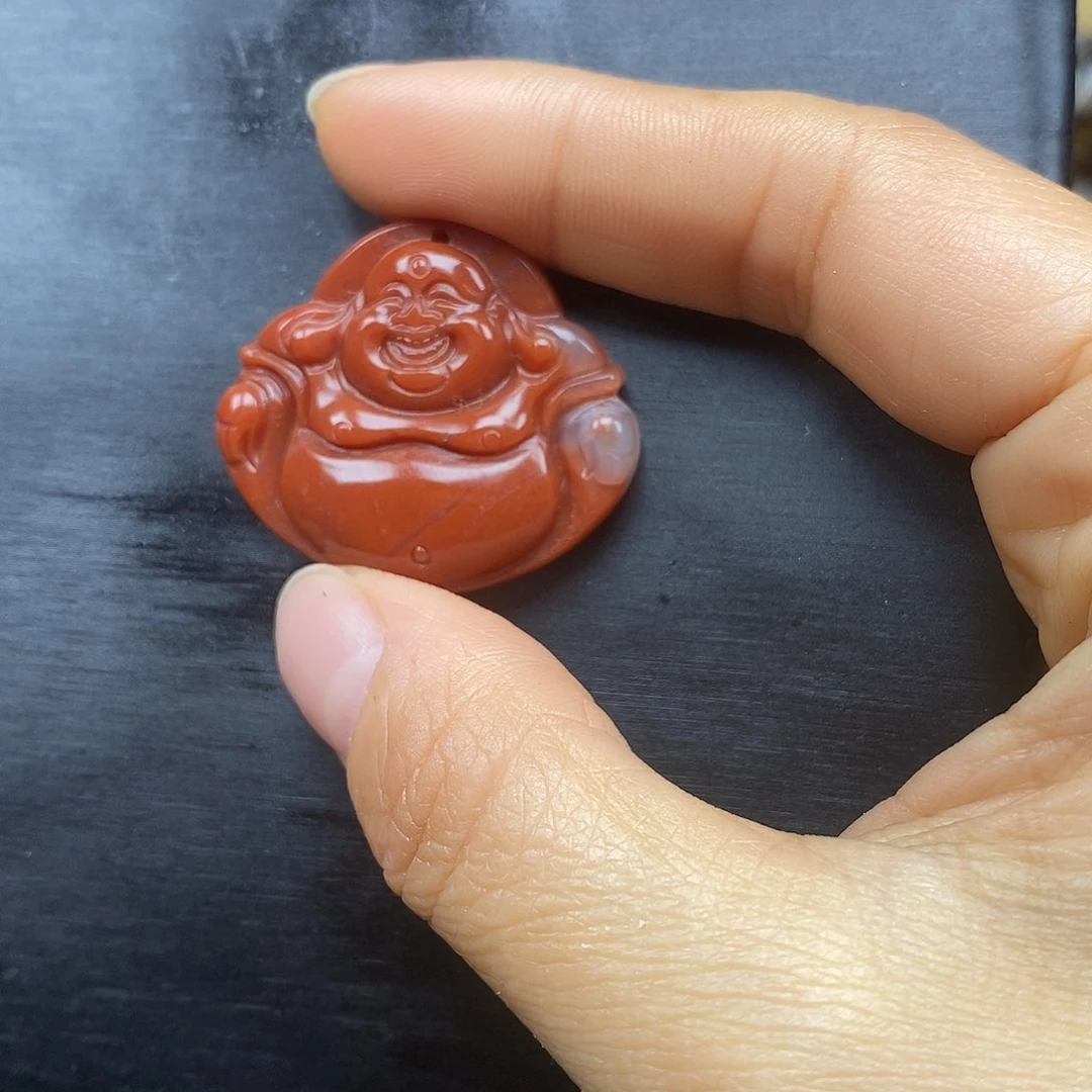 石英质玉（黄龙玉）颈饰未镶嵌