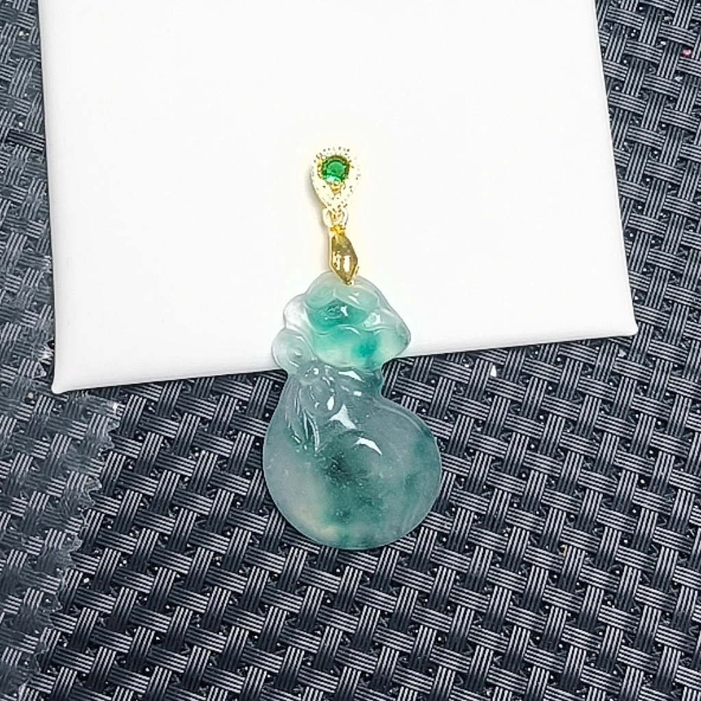 （聚宝严选）D222冰飘蓝钱袋吊坠精致气质妈妈款时尚精美