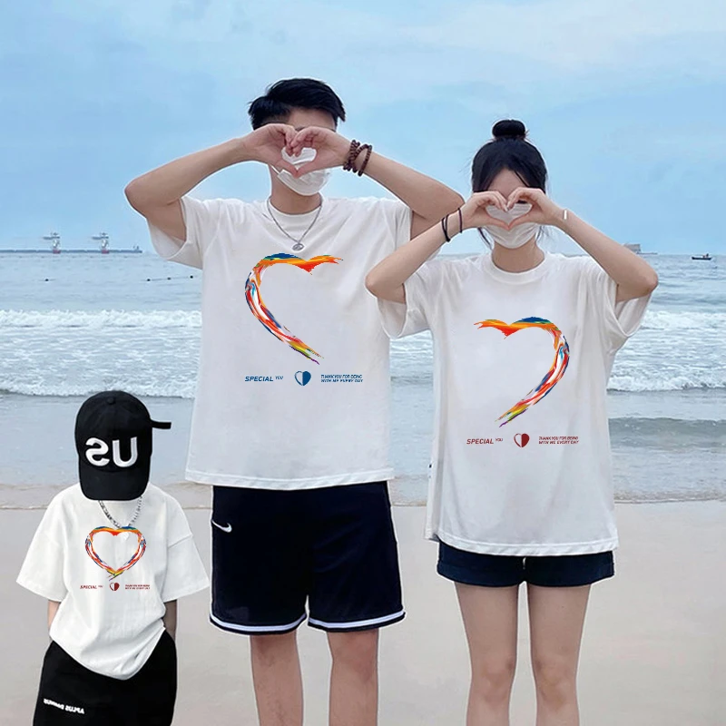 2025新款爱心亲子装一家三四口父母子女儿童夏季纯棉短袖T恤班服