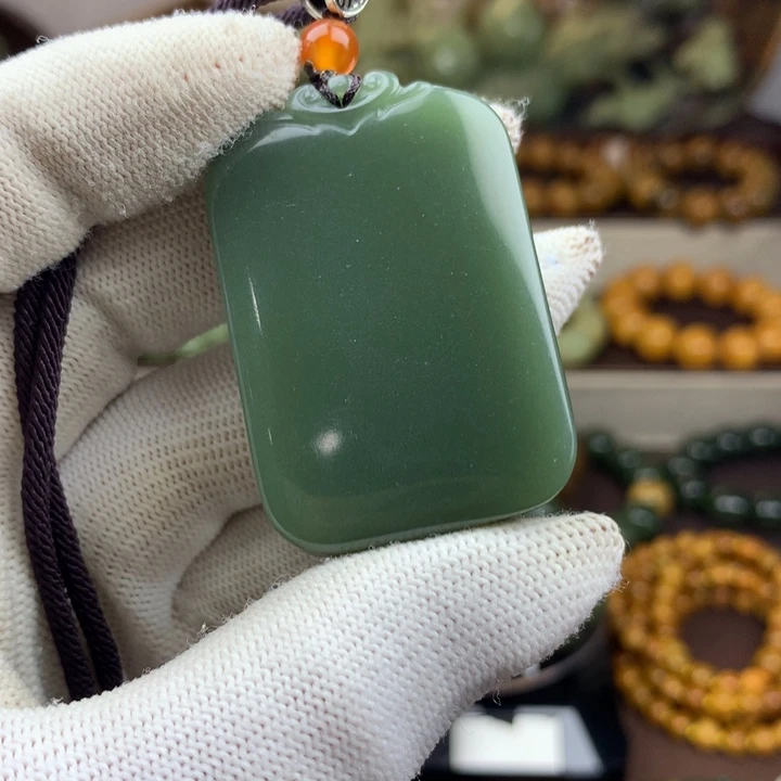 岫岩河磨玉（透闪石质玉）未镶嵌挂件