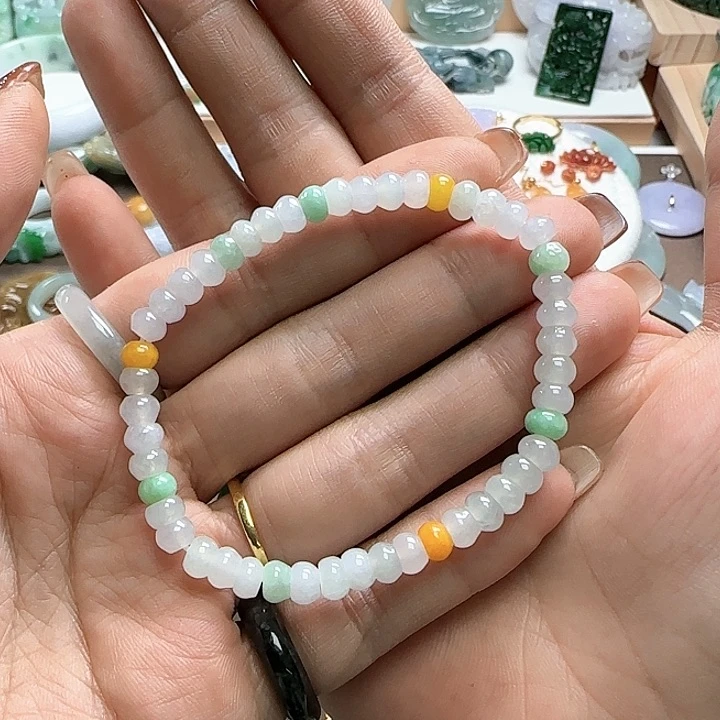 翡翠颈饰未镶嵌小米珠手串