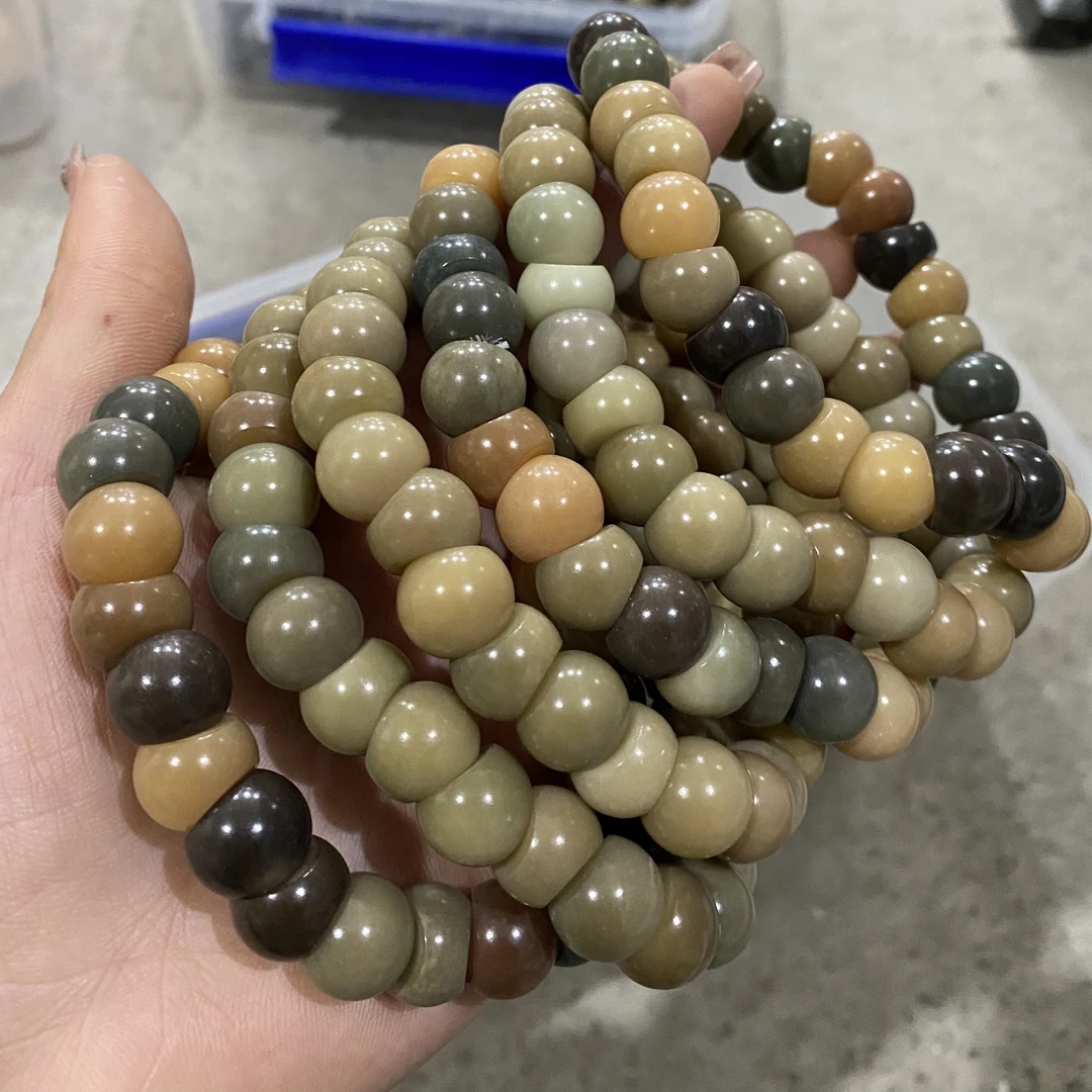 P229风化菩提大肠单圈手串（底色多样，发其一）